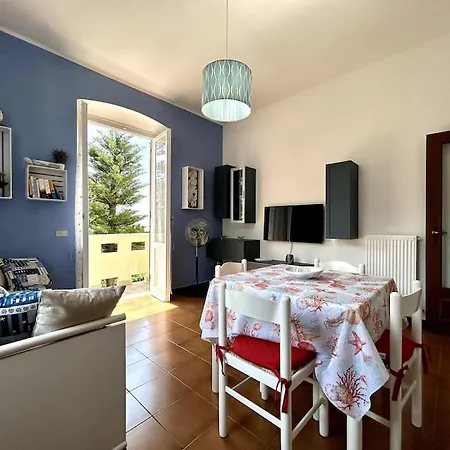 Blu, A Due Passi Dal Mare * Генуя