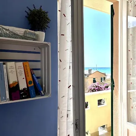 Blu, A Due Passi Dal Mare Апартаменты Генуя
