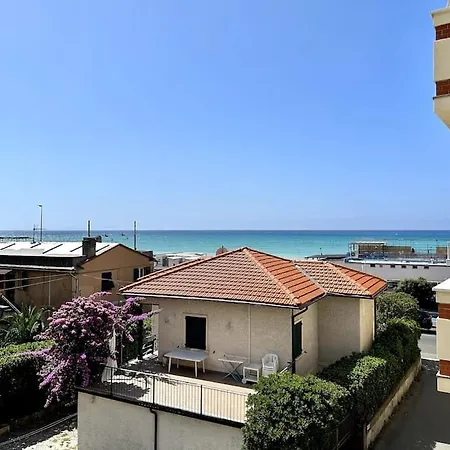 Blu, A Due Passi Dal Mare Апартаменты