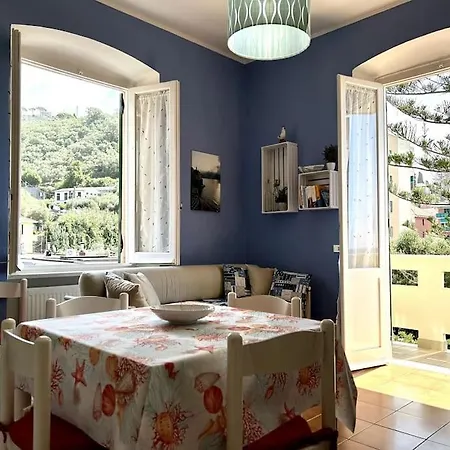 Blu, A Due Passi Dal Mare Апартаменты *
